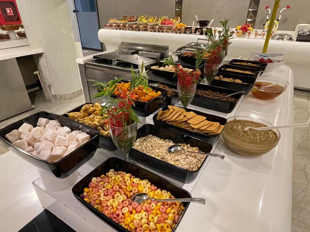 אלאניה Riviera Zen Hotel Adult Only מראה חיצוני תמונה