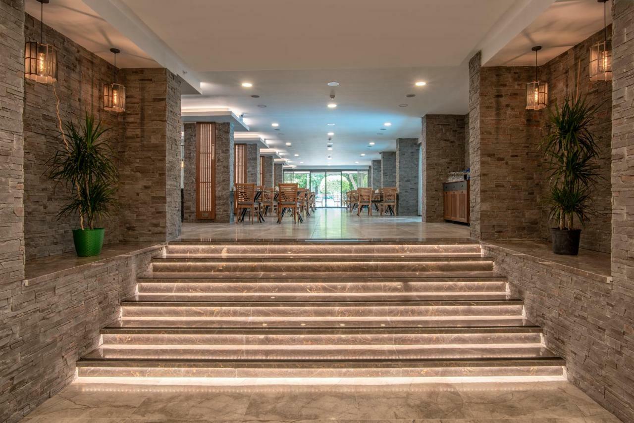 אלאניה Riviera Zen Hotel Adult Only מראה חיצוני תמונה